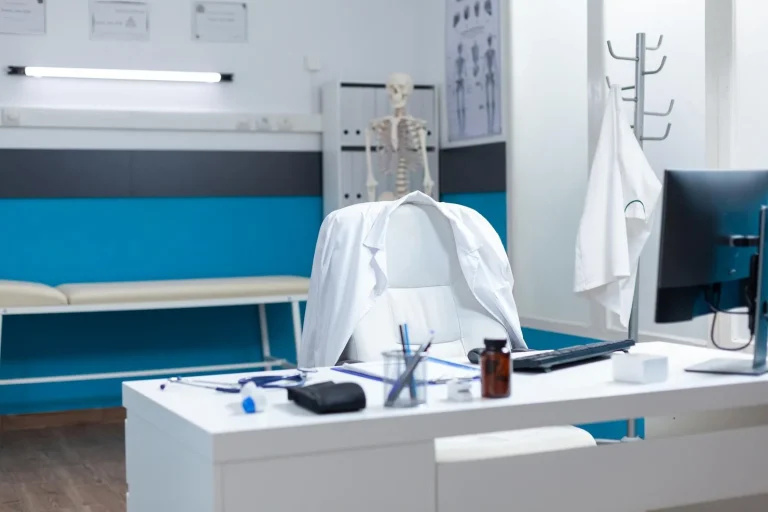 empty-modern-medical-office-having-disease-documents-table-equipped-with-contemporary-furniture-hospital-workplace-with-nobody-it-ready-sickness-consultation-medicine-support_482257-35871
